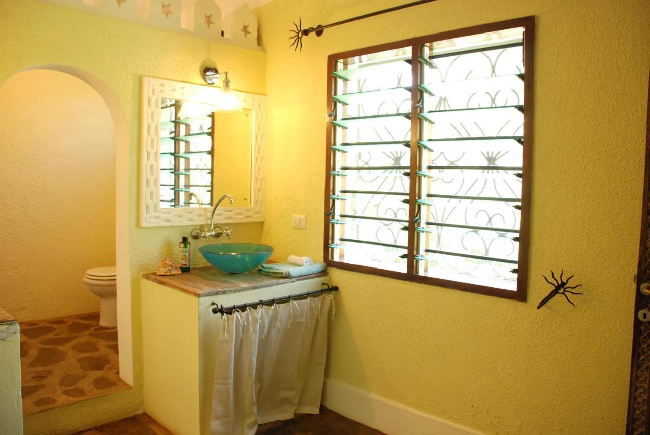 Pashmina House Bed and Breakfast Watamu Εξωτερικό φωτογραφία